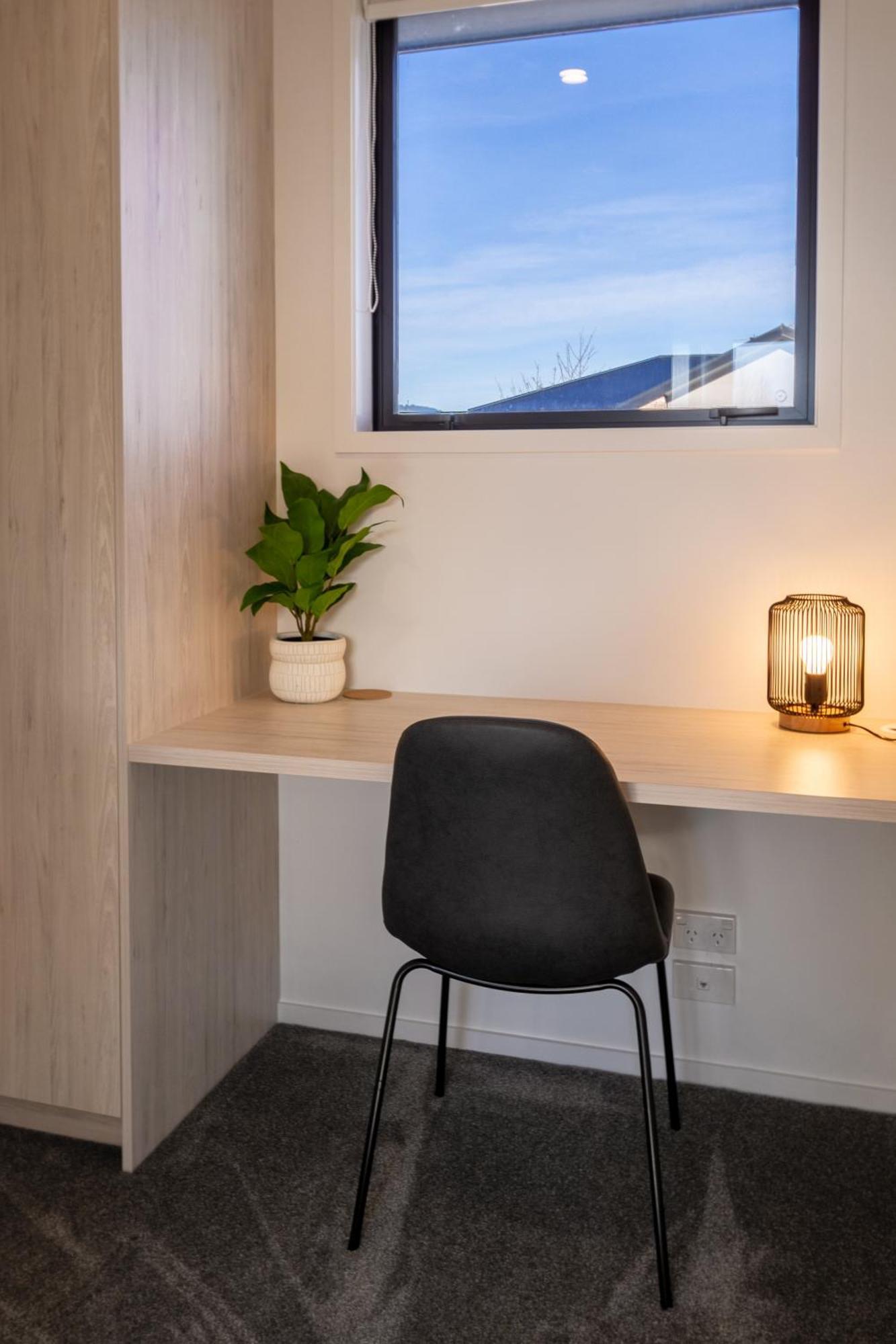 Appartement Elegant Living By Middleton Park, Fully Equipped à Christchurch Extérieur photo